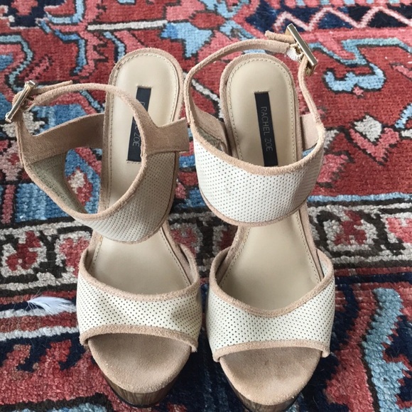 *NWOT* Fits Beautifully Block Heels. *NEVER WORN* - Picture 3 of 10